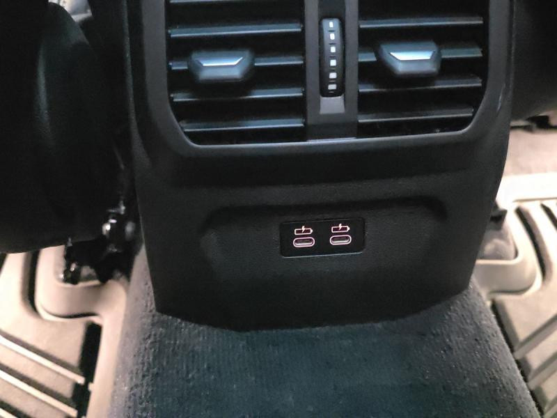 Used BMW Serie 1 120 DIESEL Xdrive 2020 BLUE € 23990 in Schifflange