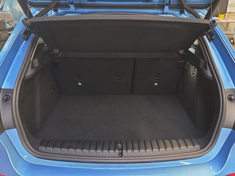 Used BMW Serie 1 120 DIESEL Xdrive 2020 BLUE € 23990 in Schifflange