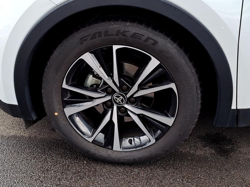 Used TOYOTA C-HR 1.8 Dynamic Plus BI TONE 2024 WHITE € 34397 in Bertrange