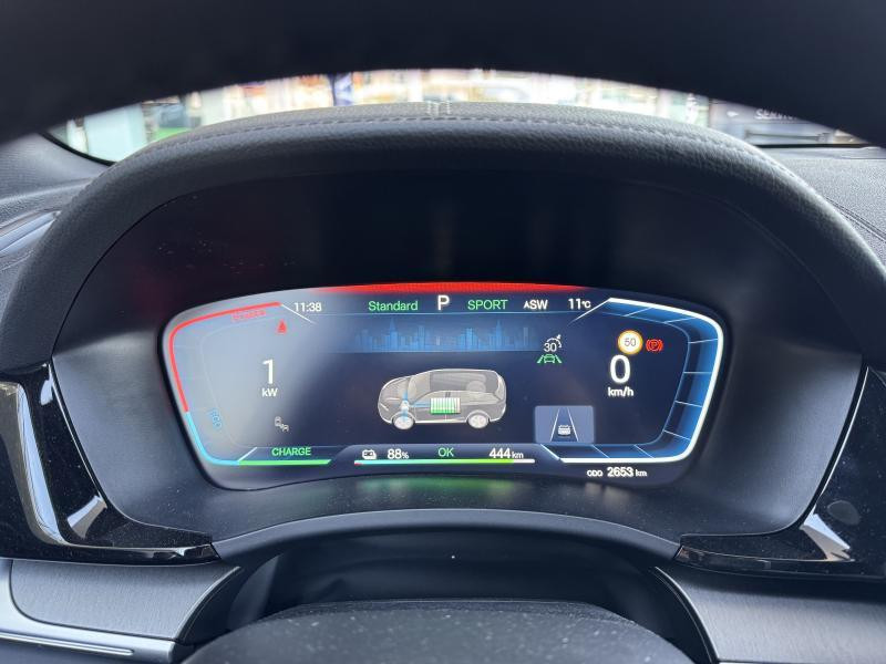 Used BYD Seal U DESIGN 2024 WHITE € 42199 in Bertrange