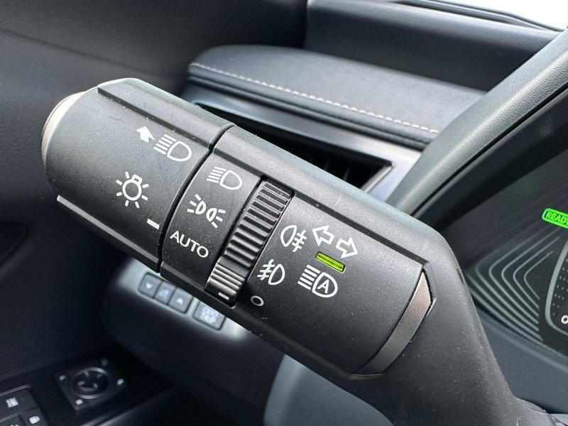 Occasion LEXUS UX 2.0L HEV F SPORT Design 2023 GREY 36800 € à Bertrange