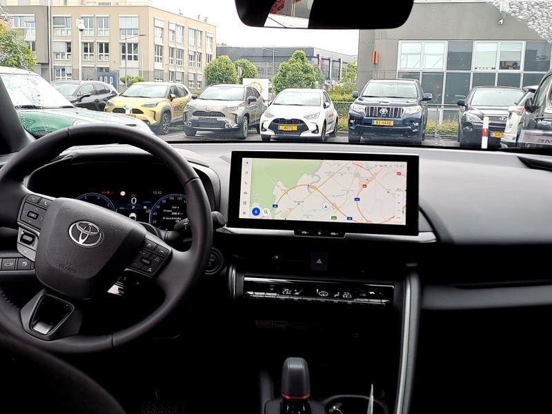 Used TOYOTA C-HR 1.8 Dynamic Plus BI TONE 2024 WHITE € 34397 in Bertrange