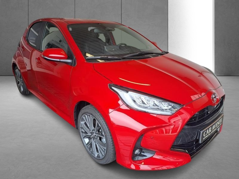 Occasion TOYOTA Yaris 1.5 Hybrid 130cv Style 2024 RED 28490 € à Schifflange