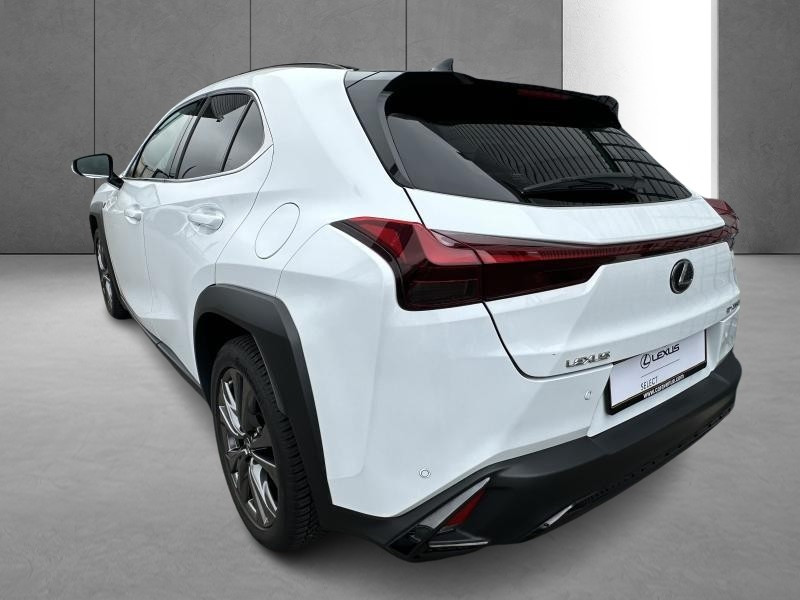 Occasion LEXUS UX 2.0L HEV F SPORT Design 2023 WHITE 37500 € à Bertrange