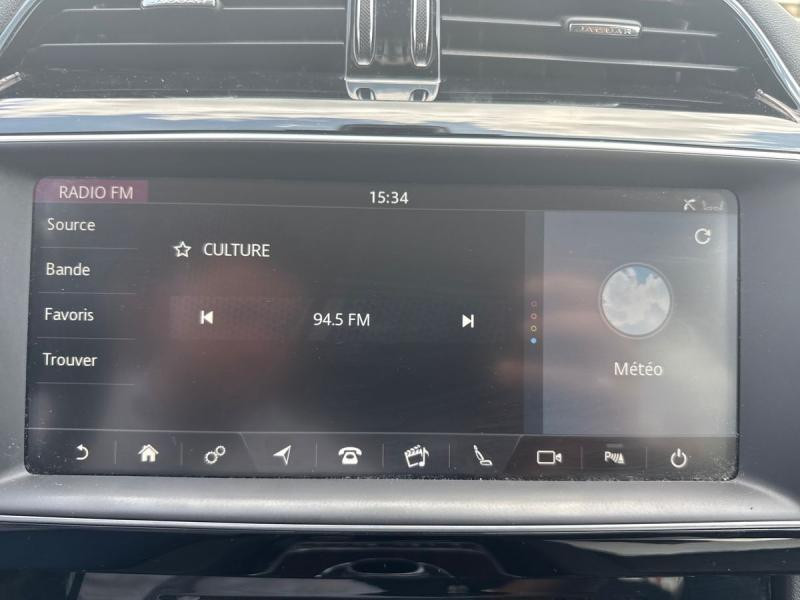 Used JAGUAR F-Pace Portfolio 2017 BLUE € 23490 in Schifflange