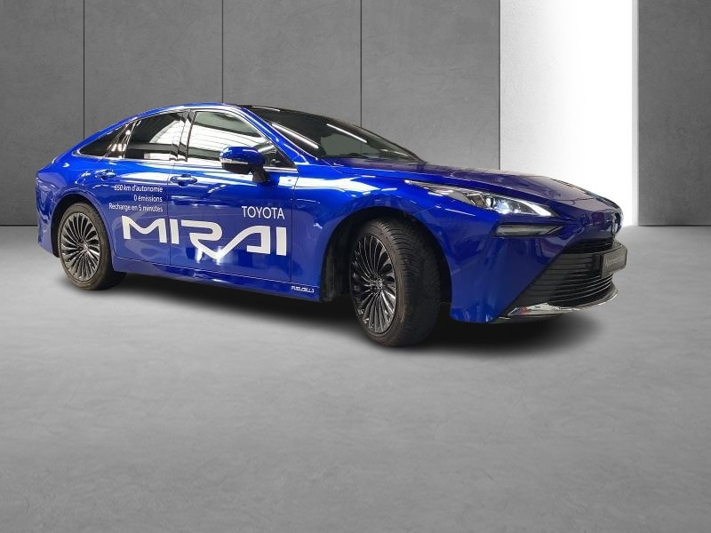 Used TOYOTA Mirai HYDROGEN Executive 2022 BLUE € 44900 in Bertrange