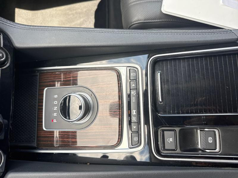 Used JAGUAR F-Pace Portfolio 2017 BLUE € 23490 in Schifflange