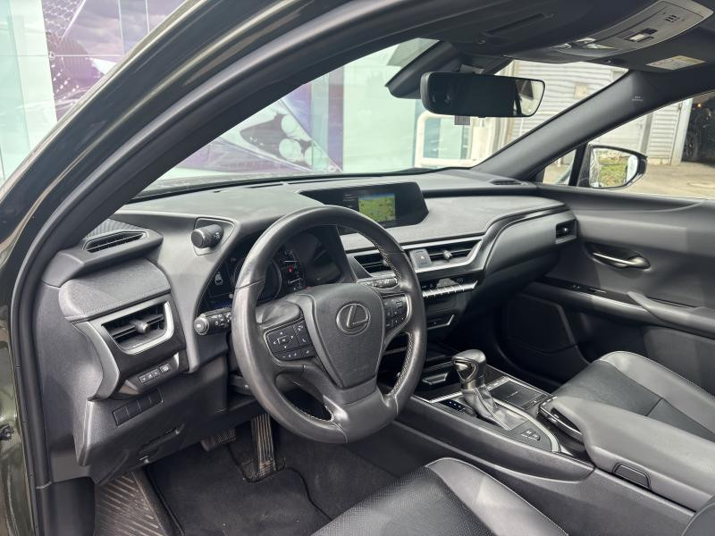Occasion LEXUS UX Executive Line 2021 GREEN 26990 € à Bertrange