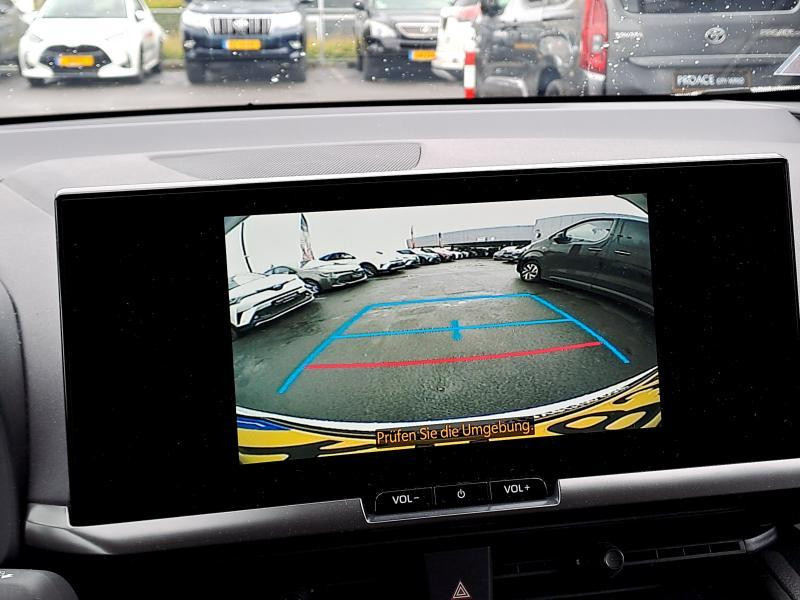 Used TOYOTA C-HR 1.8 Dynamic Plus BI TONE 2024 WHITE € 34397 in Bertrange