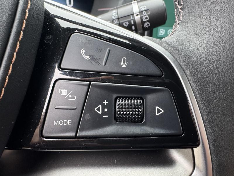 Used BYD Tang EXECUTIVE 2024 WHITE € 64990 in Bertrange