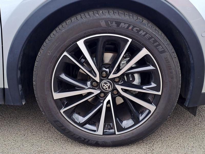 Used TOYOTA C-HR 1.8 PREMIUM 2024 GREY € 37690 in Bertrange