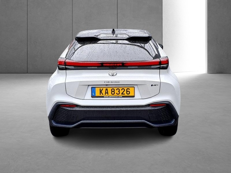 Used TOYOTA C-HR 1.8 Dynamic Plus BI TONE 2024 WHITE € 34397 in Bertrange