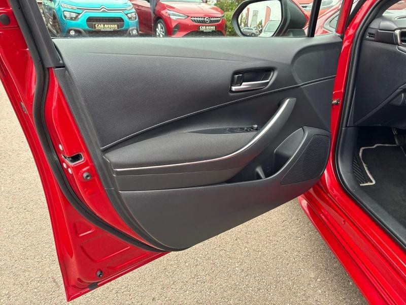 Used TOYOTA Corolla 1.8 HSD CVT Touring Sport 1.8 Hybrid Dynam 2021 RED € 18990 in Schifflange
