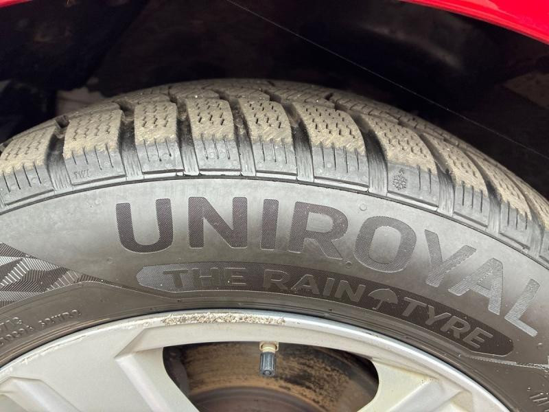 Used TOYOTA Corolla 1.8 HSD CVT Touring Sport 1.8 Hybrid Dynam 2021 RED € 18990 in Schifflange