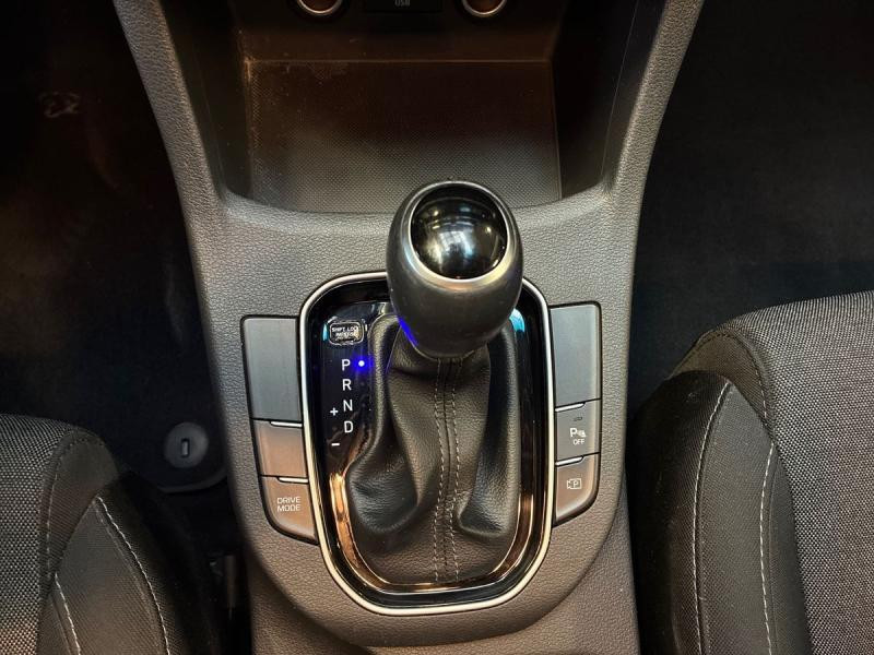 Occasion HYUNDAI i30 1.6 MHYRIDE . 2021 BEIGE 15990 € à Schifflange