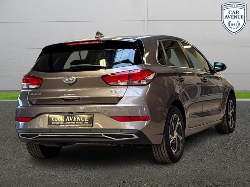 Occasion HYUNDAI i30 1.6 MHYRIDE . 2021 BEIGE 15990 € à Schifflange
