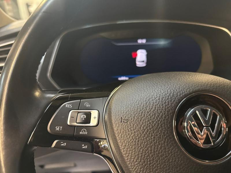 Used VOLKSWAGEN Tiguan Highline 2018 BLACK € 21990 in Schifflange