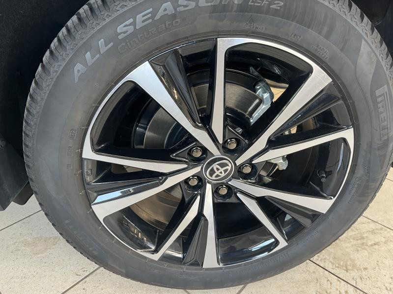 Used TOYOTA C-HR 2.0L HEV Dynamic Plus Mono-Tone 2024 GREY € 35390 in Bertrange