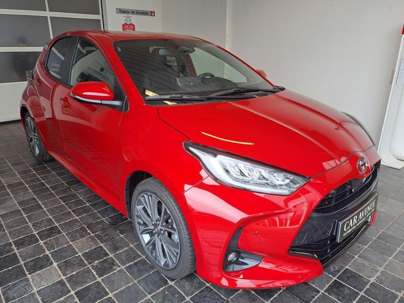 Occasion TOYOTA Yaris 1.5 Hybrid 130cv Style 2024 RED 28490 € à Schifflange