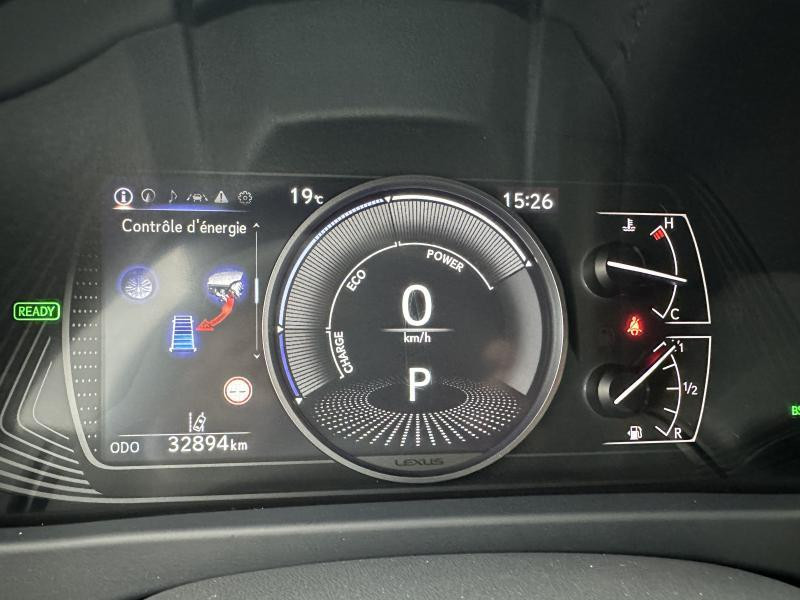 Occasion LEXUS UX 2.0L HEV F SPORT Design 2023 WHITE 37500 € à Bertrange