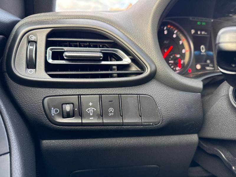 Used HYUNDAI i30 N 2021 BURGUNDY € 23990 in Schifflange