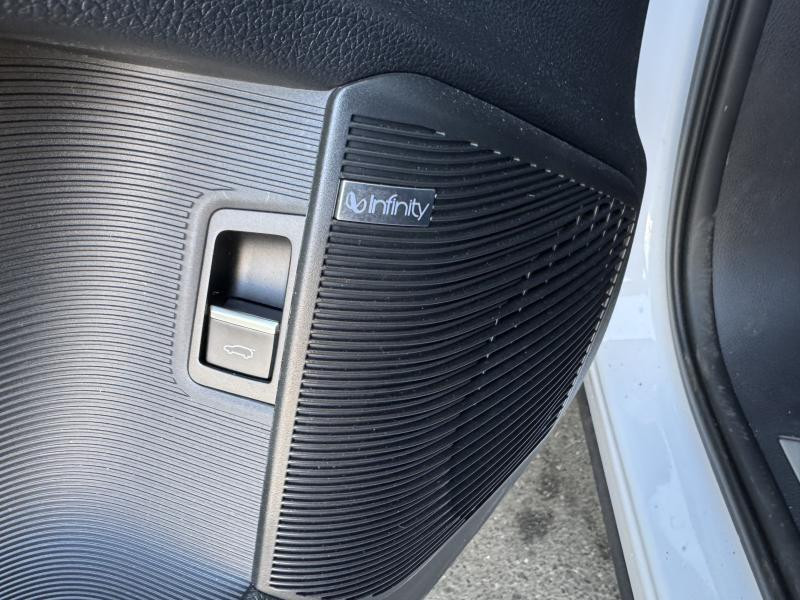 Used BYD Seal U DESIGN 2024 WHITE € 42199 in Bertrange