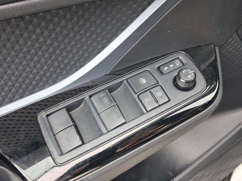 Occasion TOYOTA C-HR 2.0 HEV C-LUB BI-TONE 2021 WHITE 20990 € à Schifflange