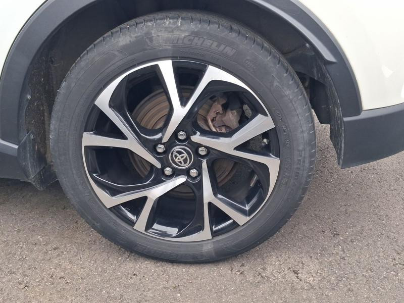 Occasion TOYOTA C-HR 2.0 HEV C-LUB BI-TONE 2021 WHITE 20990 € à Schifflange