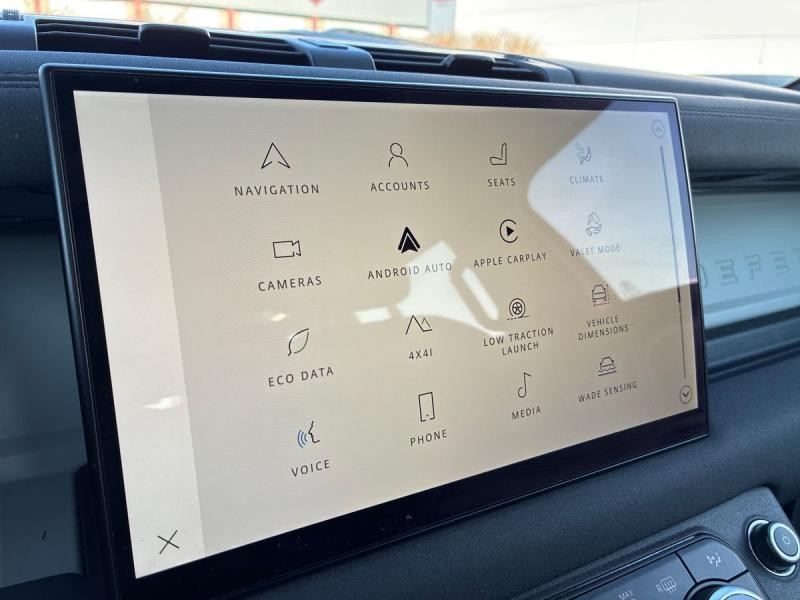 Occasion LAND-ROVER Defender Defender 2021 WHITE 49990 € à Schifflange