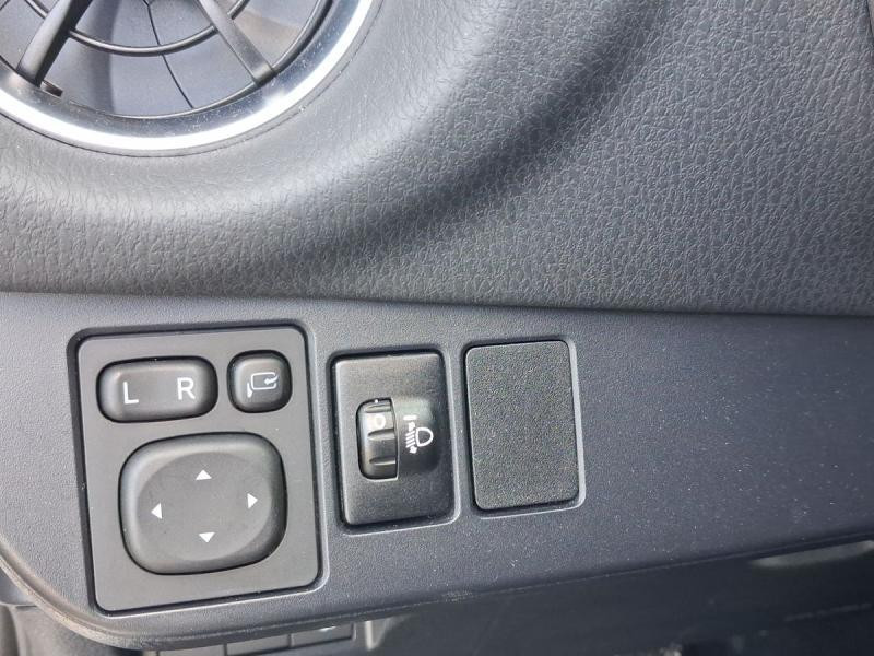 Used TOYOTA Yaris Yaris 2019 WHITE € 13990 in Schifflange