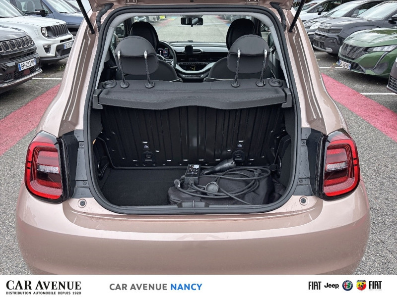Occasion FIAT 500 e 95ch Action ** Eligible REMISE ECO - 4000€ ** 2022 Rose Gold métal 18390 € à Nancy