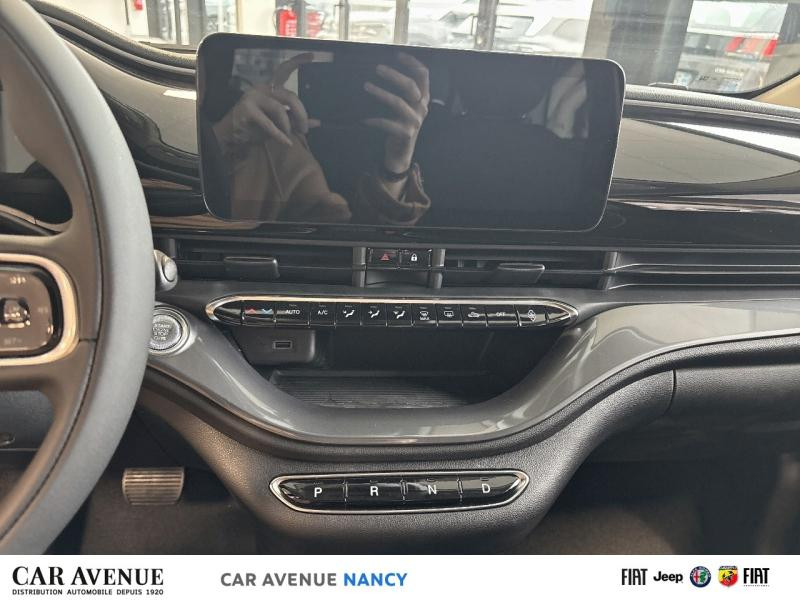 Occasion FIAT 500C e 95ch Pack Confort ** Prime Coup de Pouce déduit ** 2024 Onyx Black pastel 27490 € à Nancy