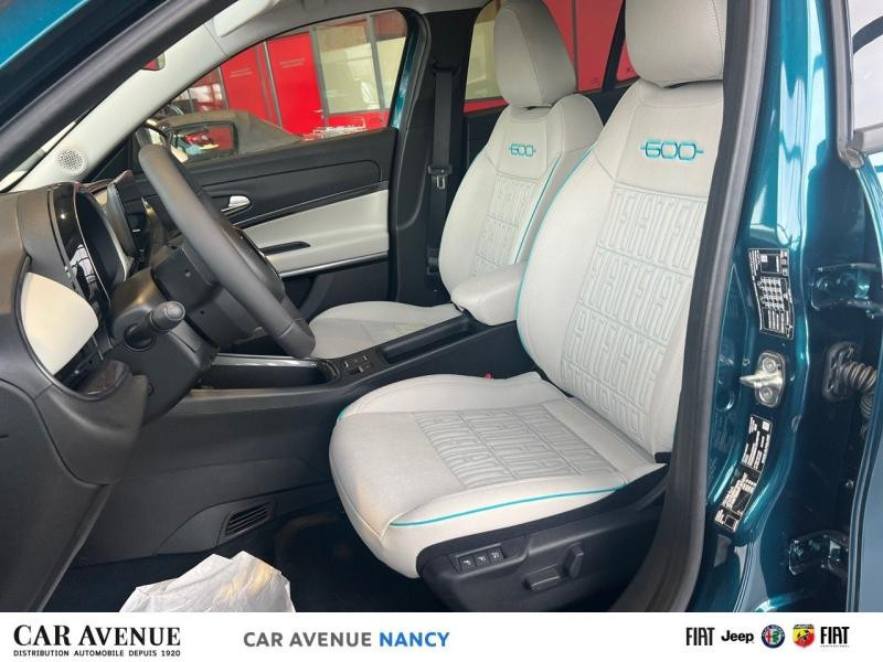 Occasion FIAT 600 e 156ch 54kWh La Prima 2024 Bleu Sea of Italy métallisé 33290 € à Nancy
