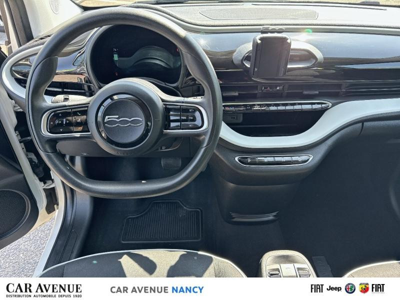 Occasion FIAT 500 e 95ch Action ** Eligible REMISE ECO - 4000€ ** 2022 Blanc 17990 € à Nancy