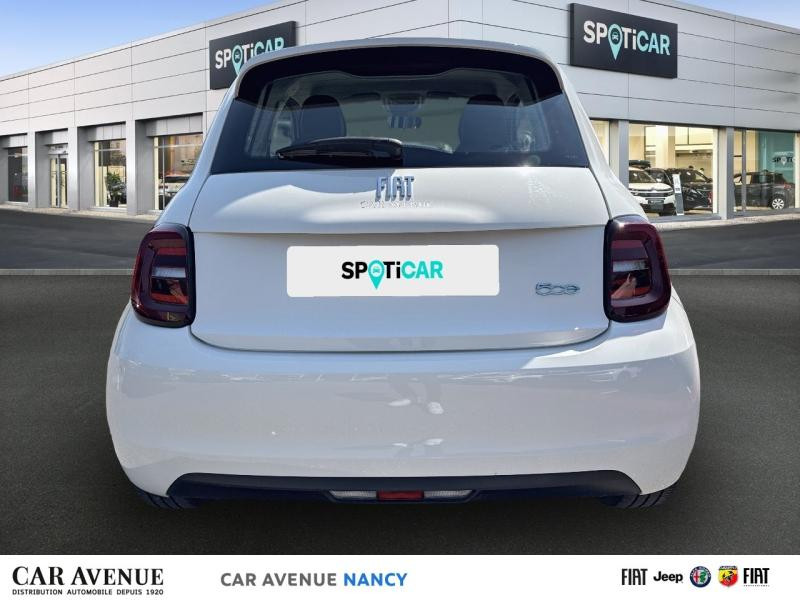 Occasion FIAT 500 e 95ch Action ** Eligible REMISE ECO - 4000€ ** 2022 Blanc 17990 € à Nancy