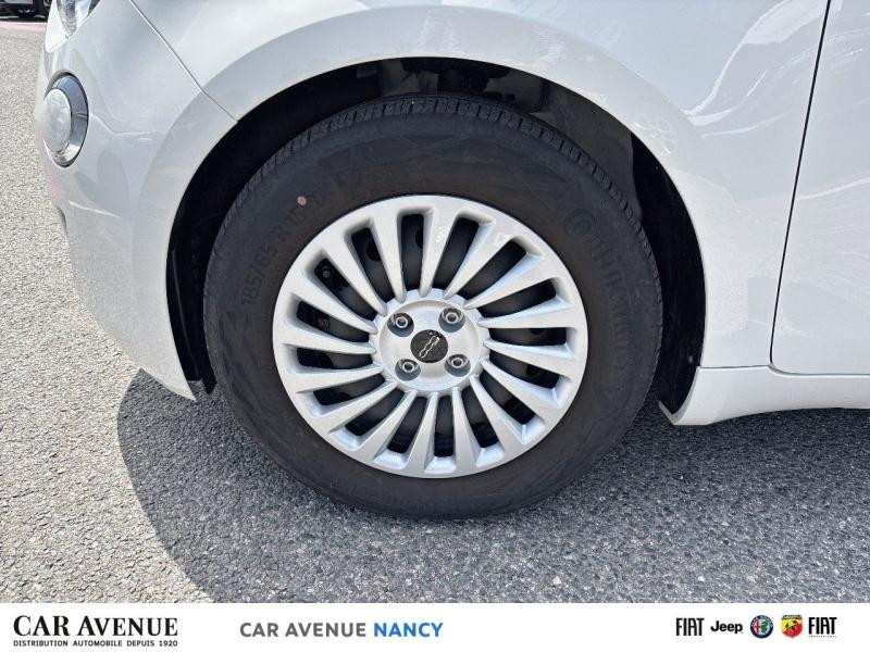 Occasion FIAT 500 e 95ch Action 2022 Blanc 15490 € à Nancy