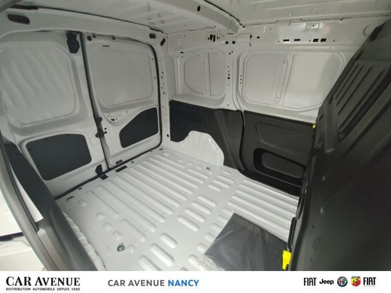 Occasion FIAT Doblo Fg M 650kg BlueHDi 100ch S&S Pack Premium Connect 2025 Blanc Icy 23489 € à Nancy