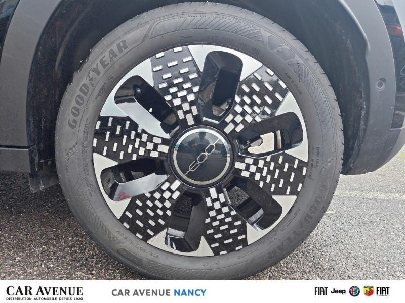 Used FIAT 600 1.2 Hybrid 100ch La Prima DCT6 2025 Onyx Black € 25490 in Nancy