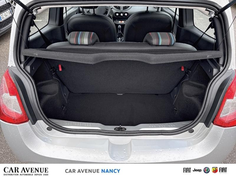 Occasion RENAULT Twingo 1.2 LEV 16v 75ch Life eco² 2014 Gris Platine 7490 € à Nancy