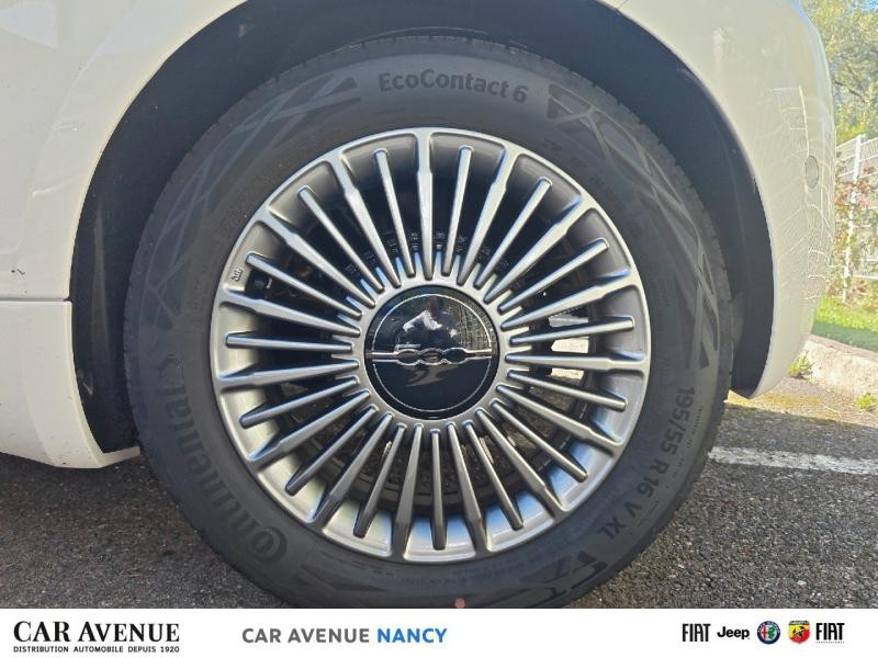 Occasion FIAT 500 e 118ch Pack Confort & Style MY24 ** Prime Coup de Pouce déduit ** 2024 Ice White pastel 28090 € à Nancy