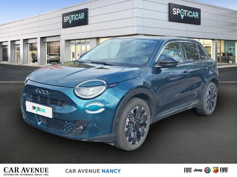 Occasion FIAT 600 1.2 Hybrid 100ch La Prima DCT6 2025 Bleu Sea métallisé 23990 € à Nancy