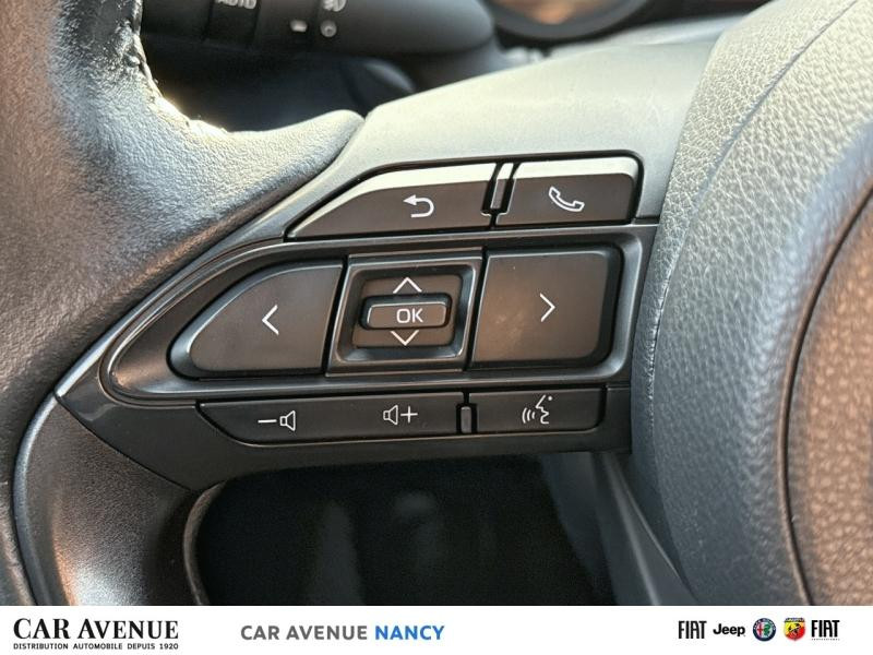 Used TOYOTA Yaris Cross 116h Design MY22 2023 Rouge Intense (M) € 22990 in Nancy