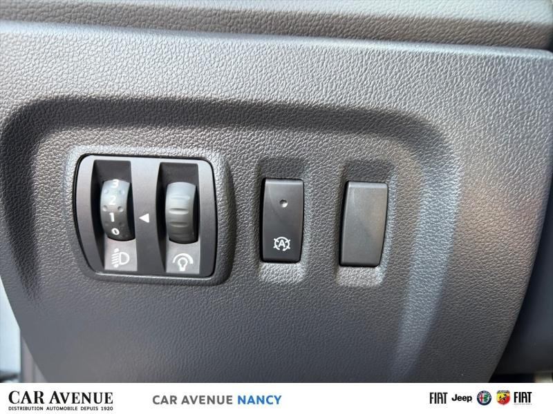 Occasion RENAULT Captur 0.9 TCe 90ch energy Intens Euro6c 2019 Gris Cassiopée/Noir Etoilé 12490 € à Nancy