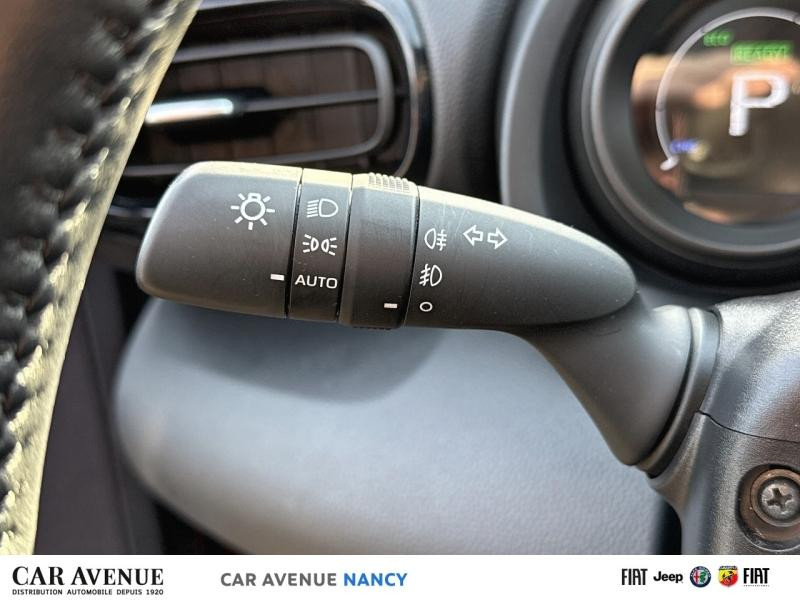 Used TOYOTA Yaris Cross 116h Design MY22 2023 Rouge Intense (M) € 22990 in Nancy