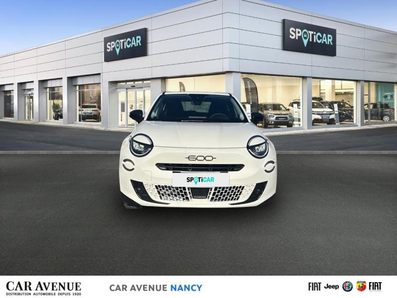 Used FIAT 600 1.2 Hybrid 136ch DCT6 2025 Ice White € 25590 in Nancy