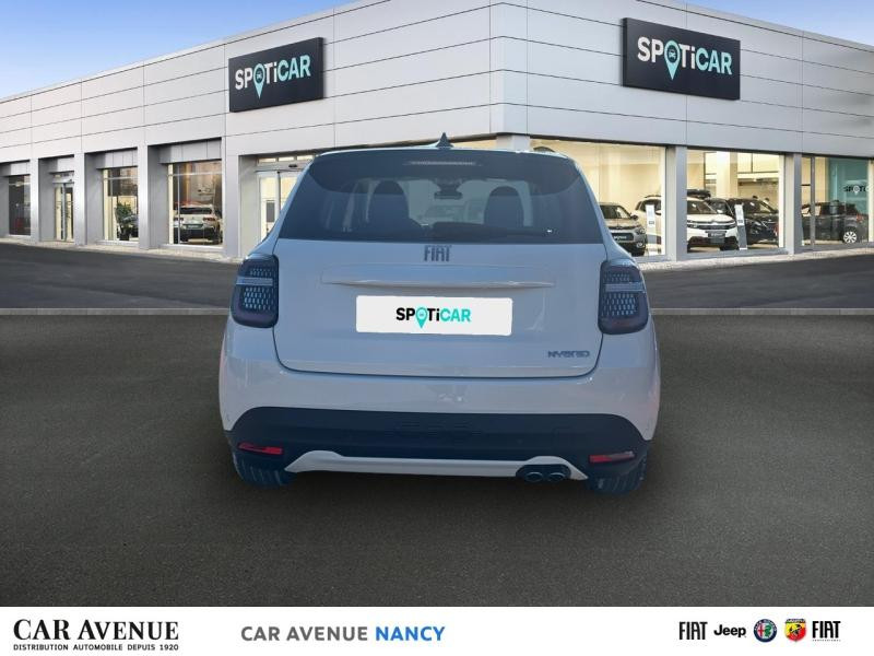 Used FIAT 600 1.2 Hybrid 136ch DCT6 2025 Ice White € 25590 in Nancy