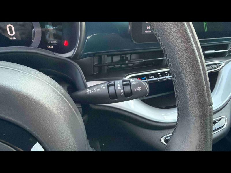 Occasion FIAT 500 e 95ch Icône 2023 Ocean Green métal 17490 € à Nancy