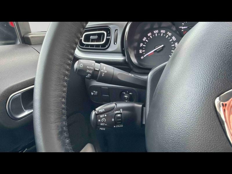 Used CITROEN C3 1.2 PureTech 83ch S&S Shine 2021 Blanc Banquise (O) - Rouge Aden € 10990 in Nancy