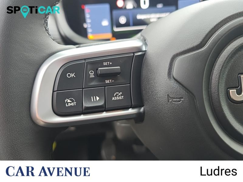 Occasion JEEP Avenger 1.2 Turbo T3 100ch Altitude 2024 Snow 20990 € à Nancy