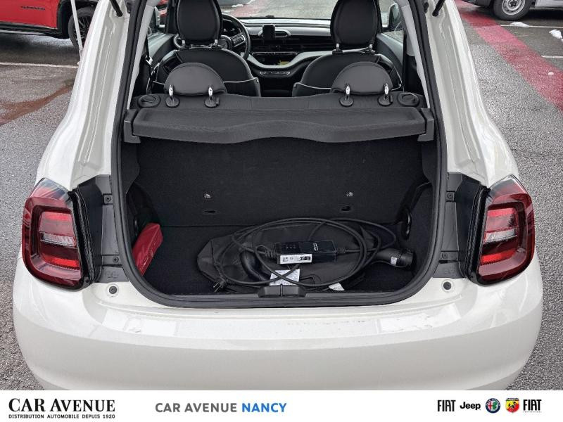 Occasion FIAT 500 e 95ch Action 2023 Blanc 13890 € à Nancy